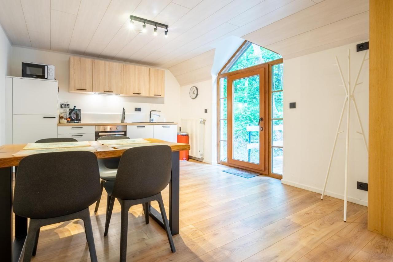 Bills Lodge, Le Plaisir De La Riviere A 2 Minutes Du Centre! La-Roche-en-Ardenne Kültér fotó